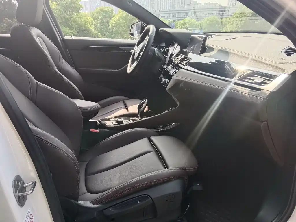 BMW X2 2020 sDrive25i Leading Edition M Sport Package