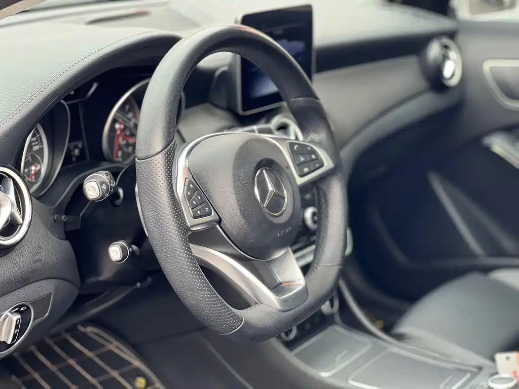 Mercedes-Benz GLA 2019 GLA 200 Fashion Edition