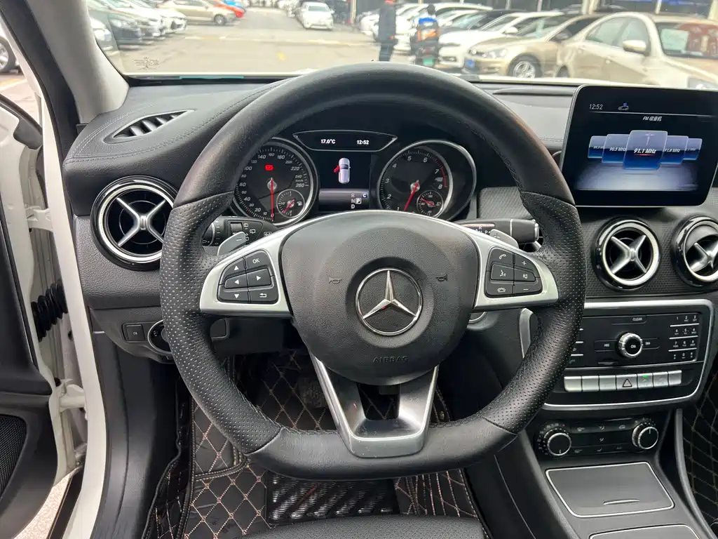 Mercedes-Benz GLA 2019 GLA 200 Fashion Edition