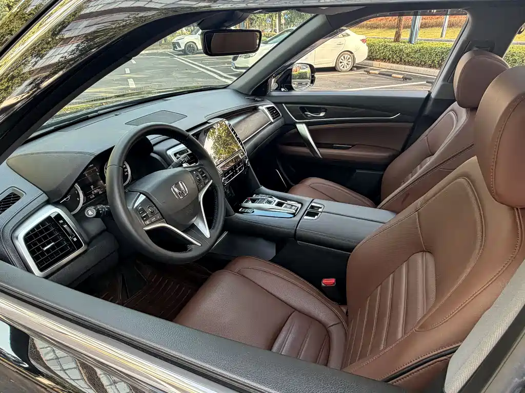 Honda UR-V 2017 370TURBO 4WD Premium Edition Euro V