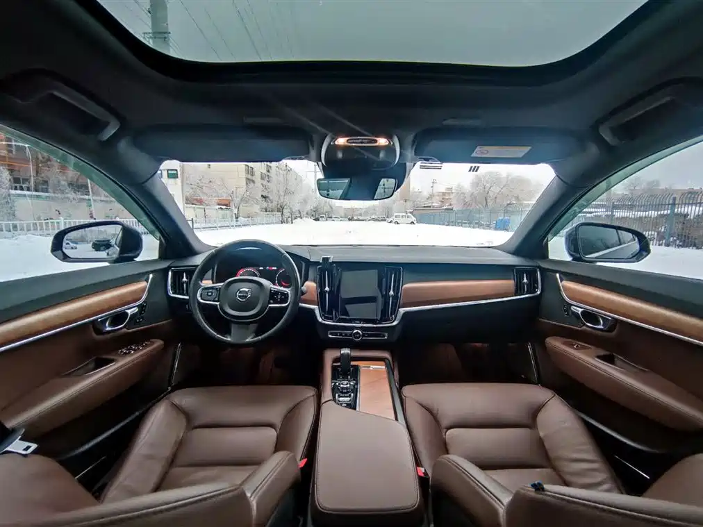 Volvo S90 2021 B5 Intelligent Comfort Luxury Edition