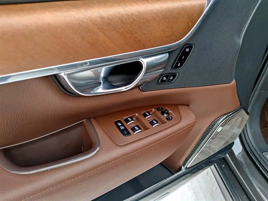 Volvo S90 2021 B5 Intelligent Comfort Luxury Edition