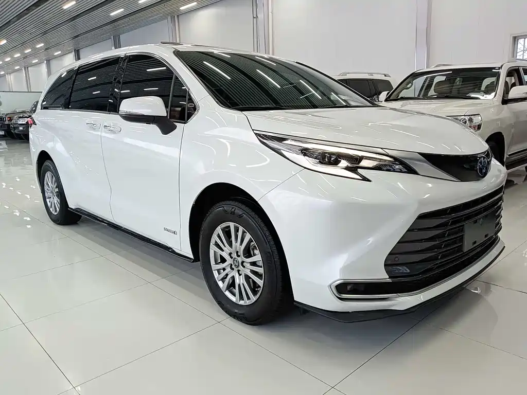 Sienna 2023 2.5L Hybrid Prestige Edition