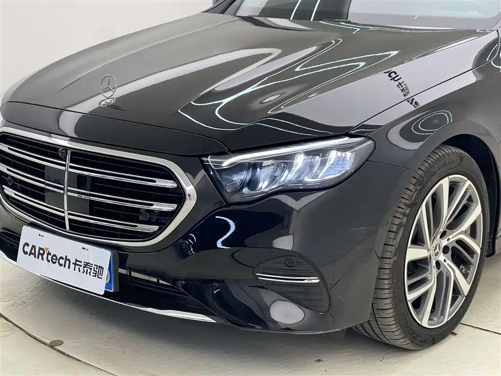 Mercedes-Benz E-Class 2024 E 300 L Fashion Edition