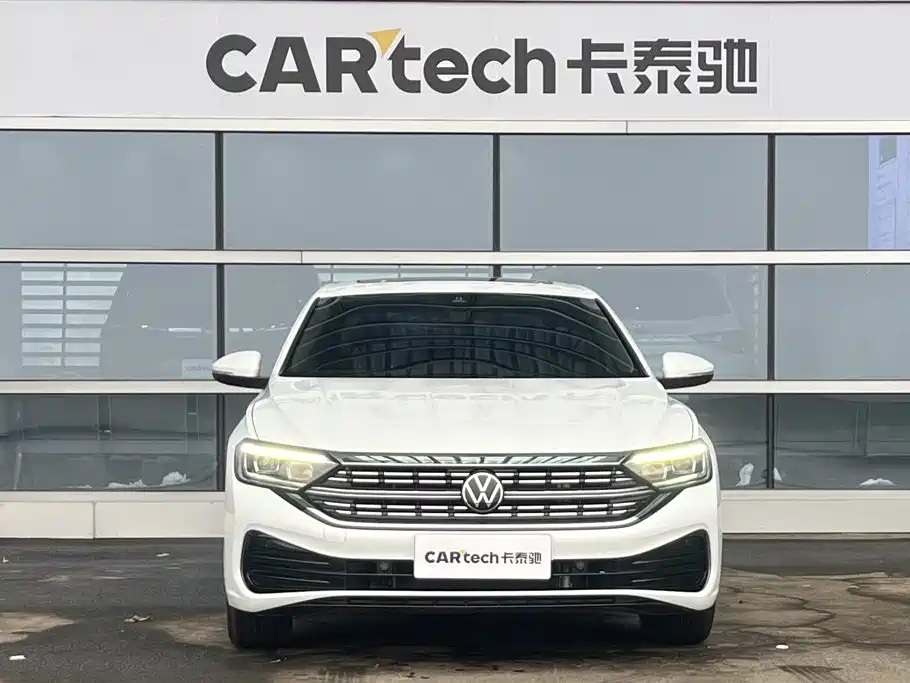 2023 Volkswagen Sagitar 300 TSI DSG Prestige Edition