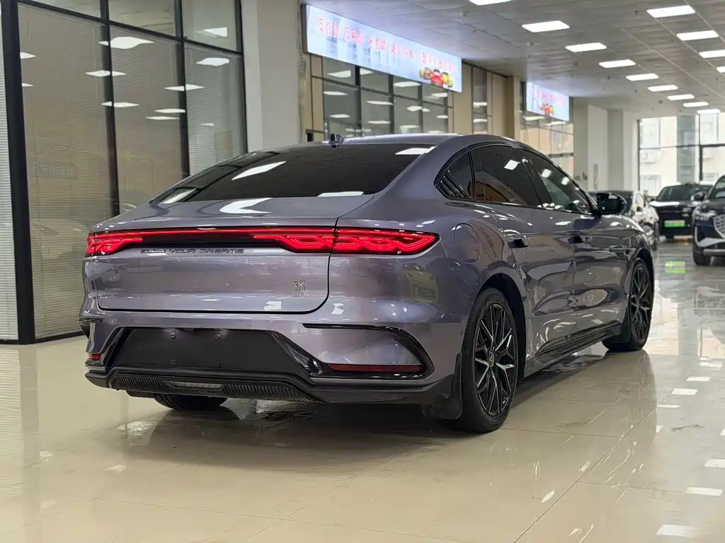 Han 2024 EV Glory Edition 610KM All-Wheel Drive Divine Eye Intelligent Driving Version