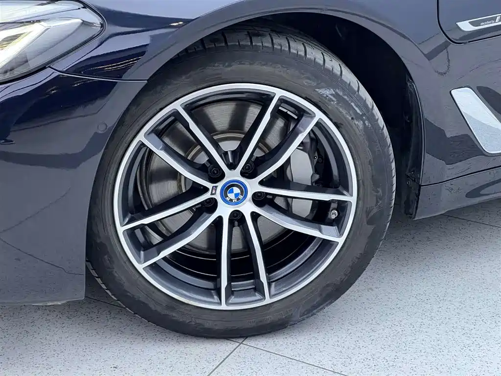 BMW 5 Series New Energy 2022 Model Refresh 535Le Pioneer Edition M Sport Package