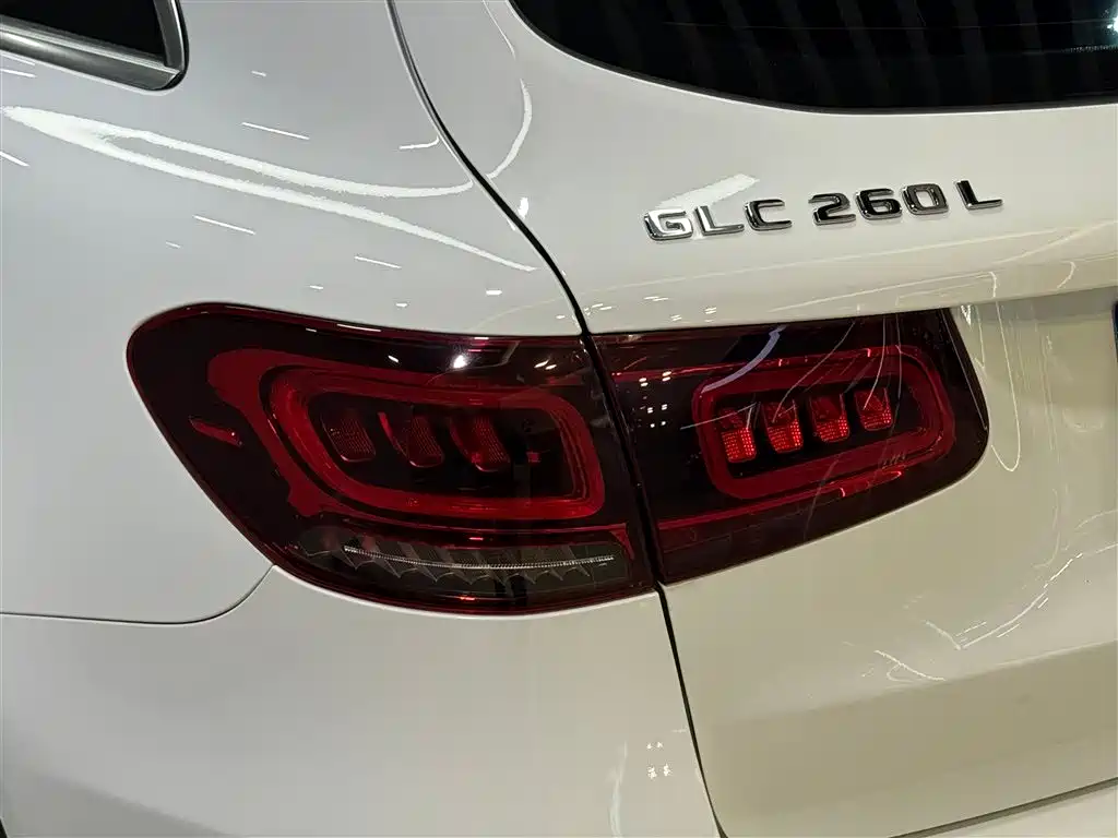 Mercedes-Benz GLC 2021 GLC 260 L 4MATIC Dynamic Edition