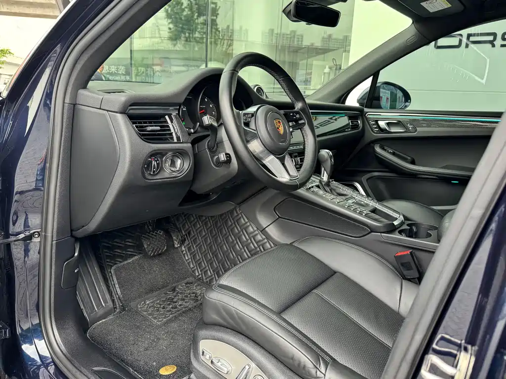 Macan 2021 2.0T