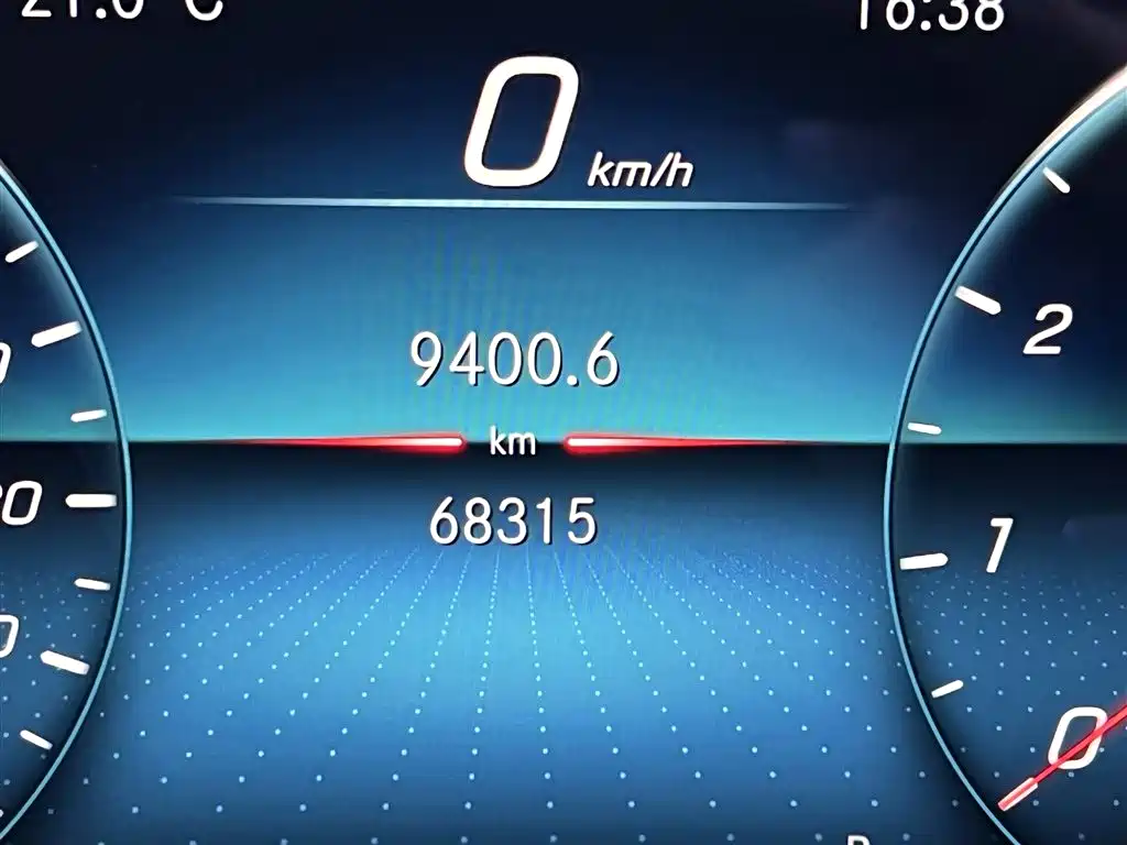 Mercedes-Benz E-Class 2023 Model Year Restyled E 300 L Luxury Edition