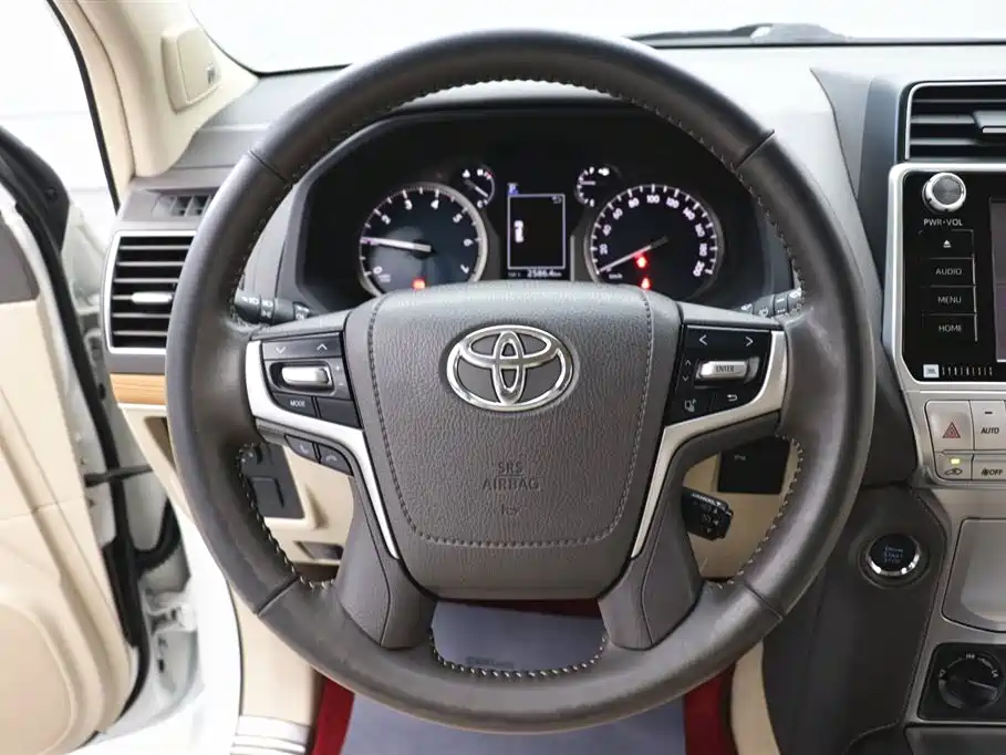 Prado 2018 3.5L Automatic TX-L NAVI