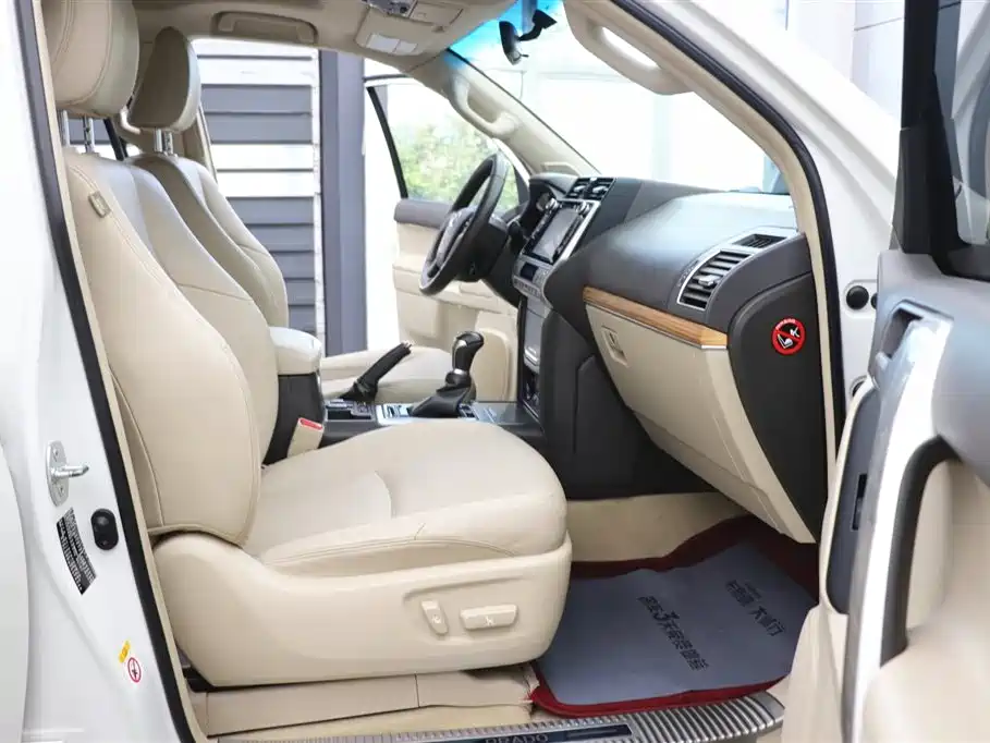 Prado 2018 3.5L Automatic TX-L NAVI