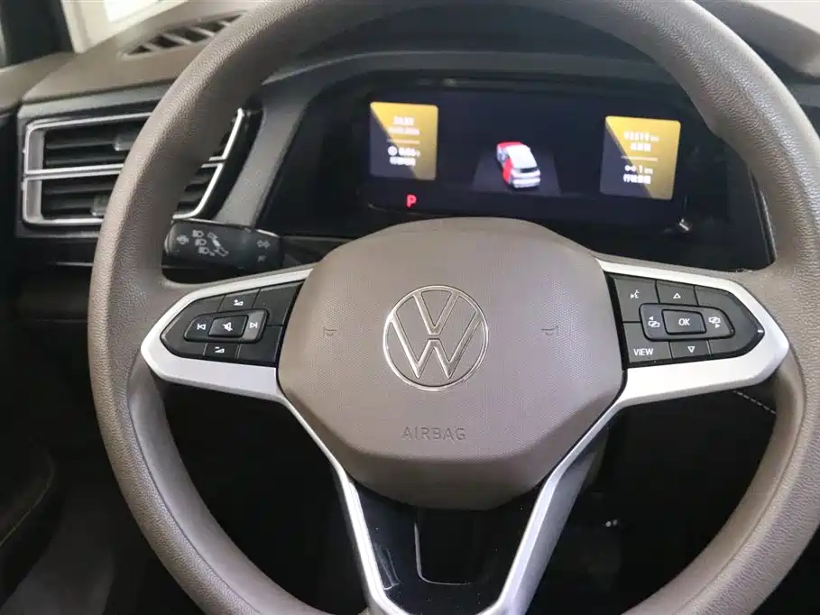 Viloran 2024 330TSI Business Edition
