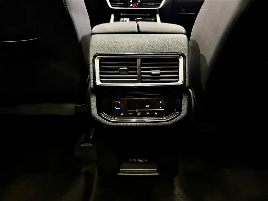 Tongyi 2024 Model 380TSI All-Wheel Drive Prestige Flagship Edition