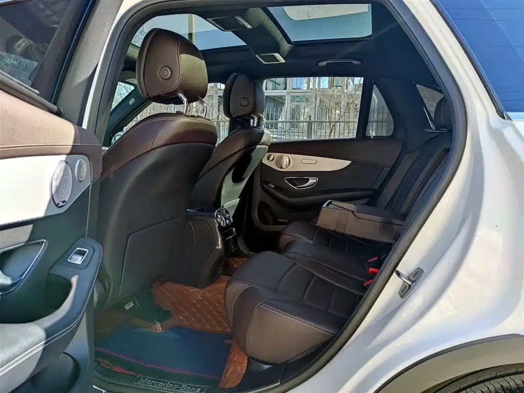 Mercedes-Benz GLC 2021 GLC 260 L 4MATIC Dynamic Edition