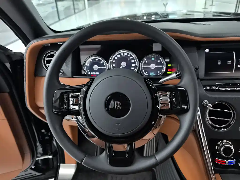 Cullinan 2018 4-seater Edition