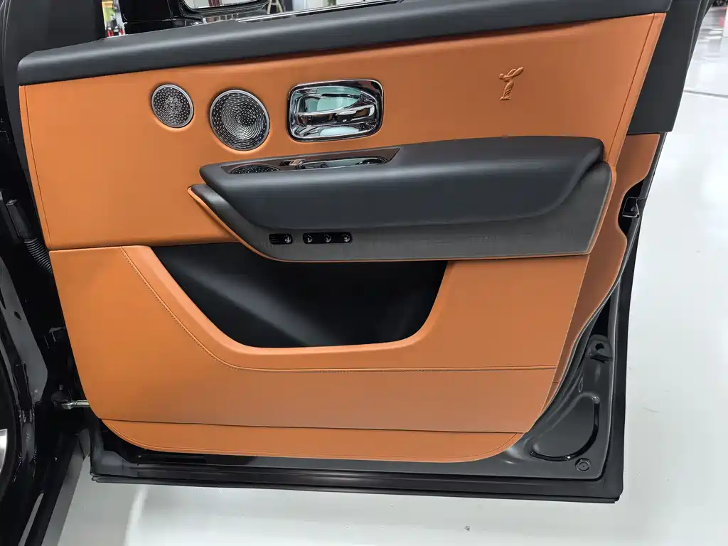 Cullinan 2018 4-seater Edition