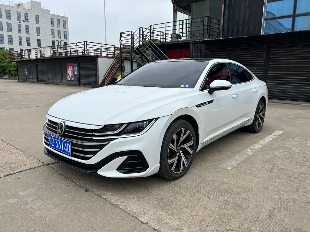 2023 Volkswagen Passat 330 TSI Xunmu Edition