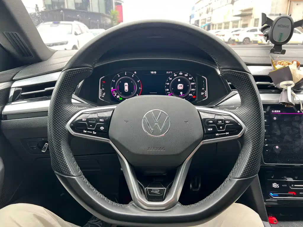 2023 Volkswagen Passat 330 TSI Xunmu Edition