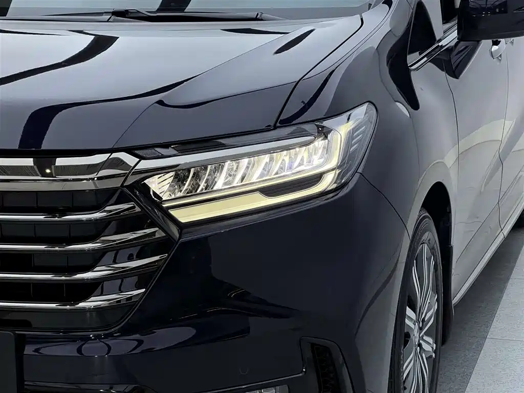 Odyssey 2022 2.0L e:HEV Shining Edition
