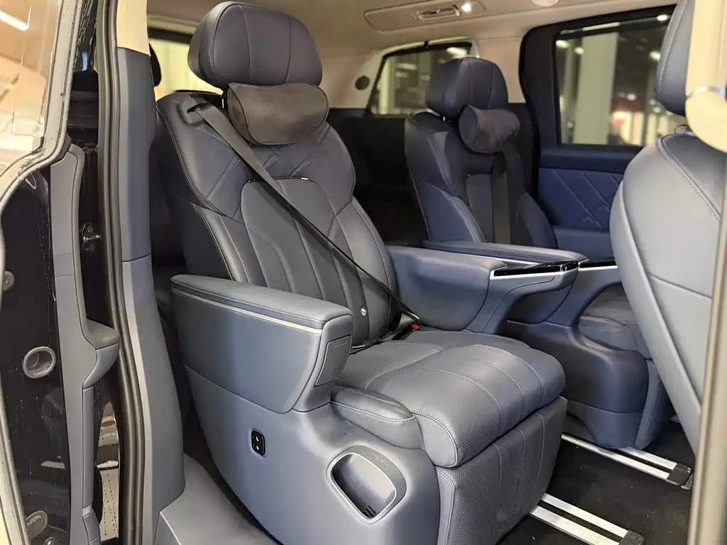 Dreams Explorer 2026款 PHEV Qiankun Ultra