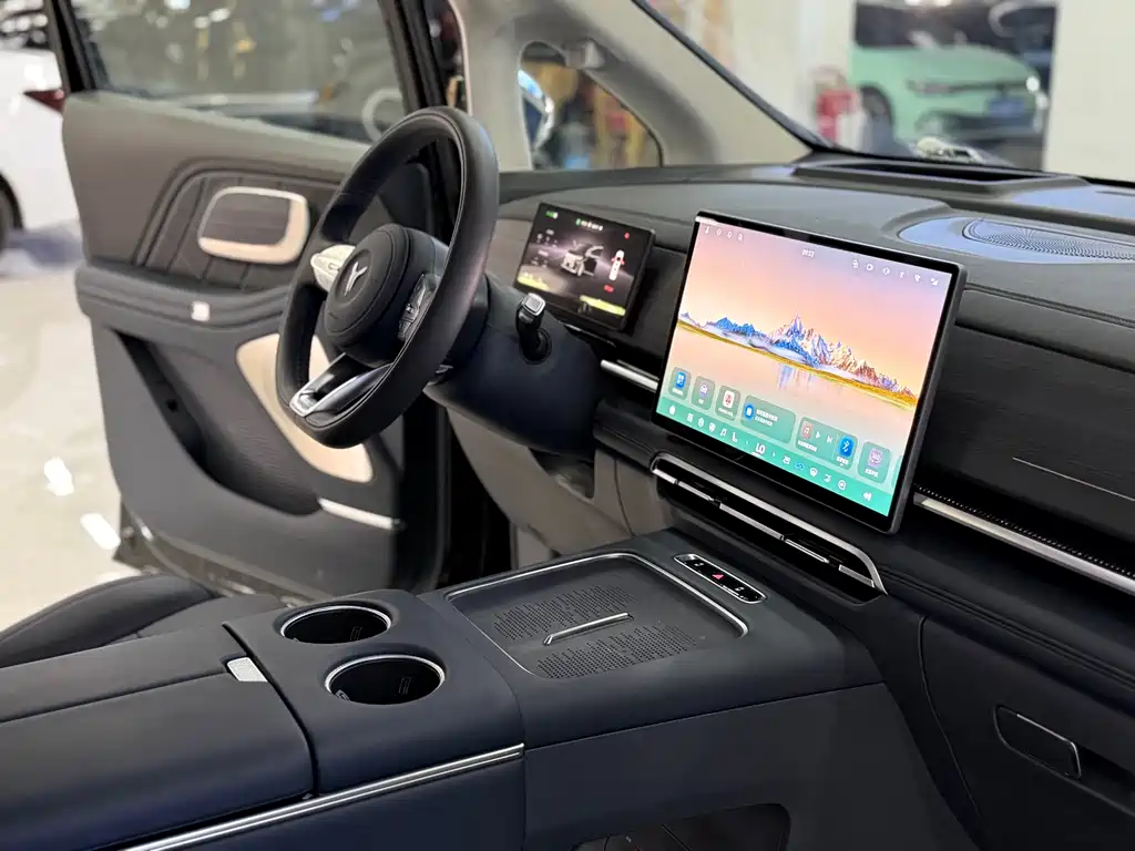 Dreams Explorer 2026款 PHEV Qiankun Ultra
