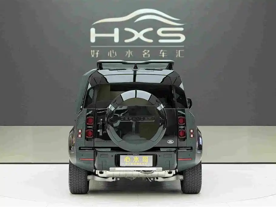 Land Rover Defender 2024 110 3.0T P400 Dark Special Edition