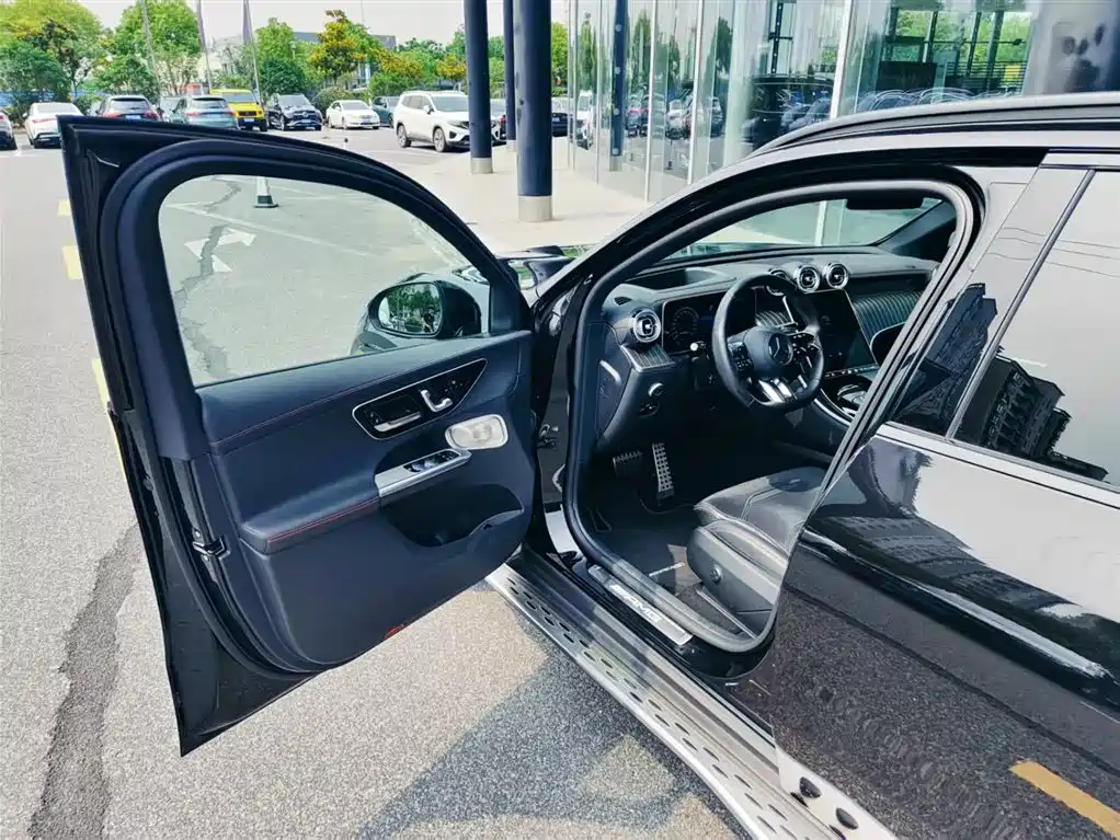 Mercedes-Benz GLC AMG 2024 Model AMG GLC 43 4MATIC