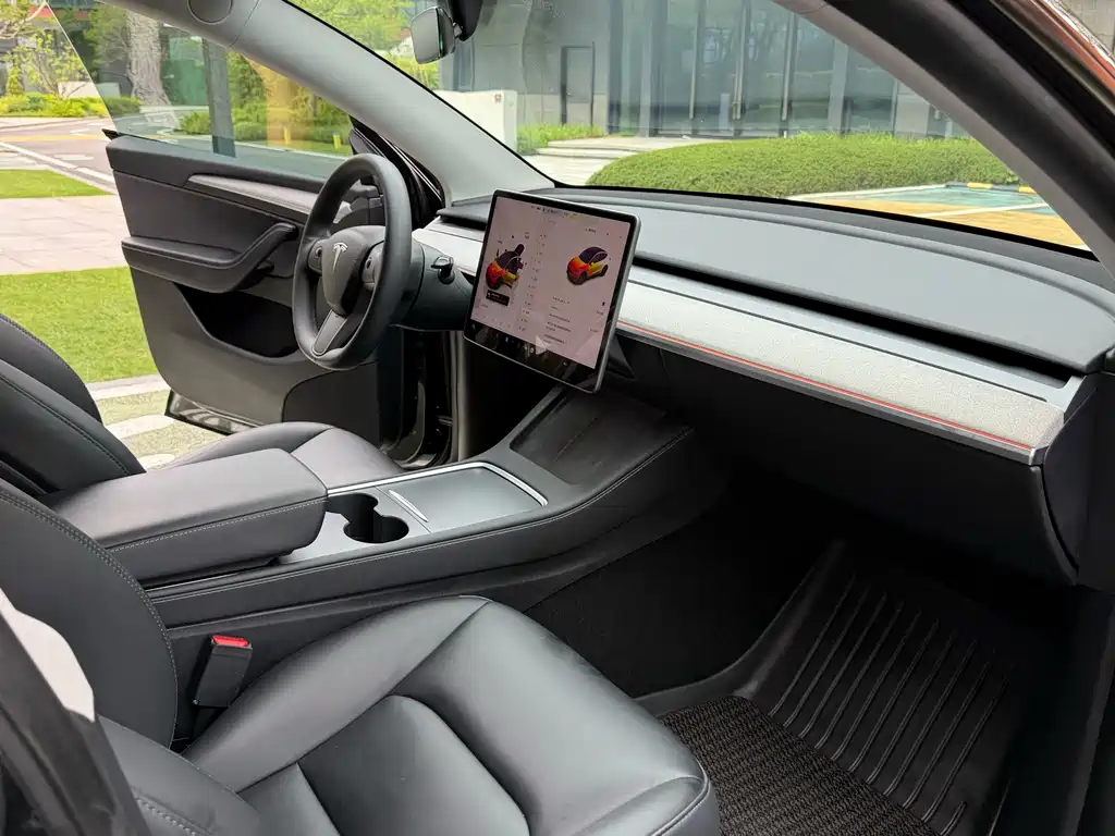 Model Y 2023 Rear-Wheel Drive Edition