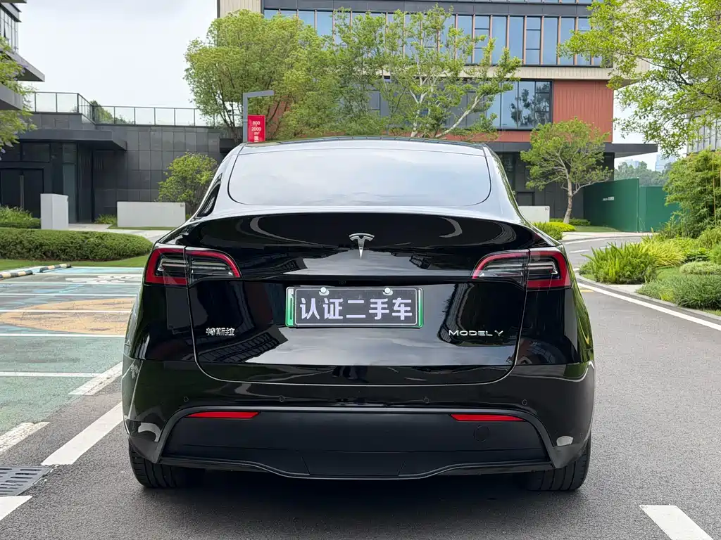 Model Y 2023 Rear-Wheel Drive Edition