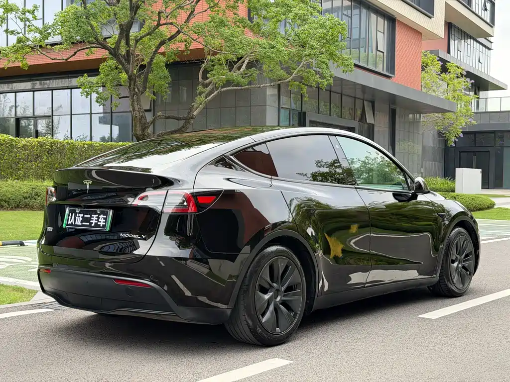 Model Y 2023 Rear-Wheel Drive Edition