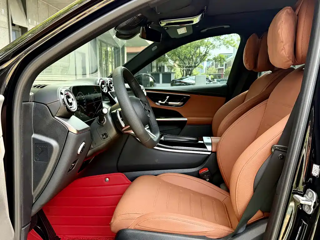 Mercedes-Benz GLC 2023 GLC 260 L 4MATIC Luxury 7-seat