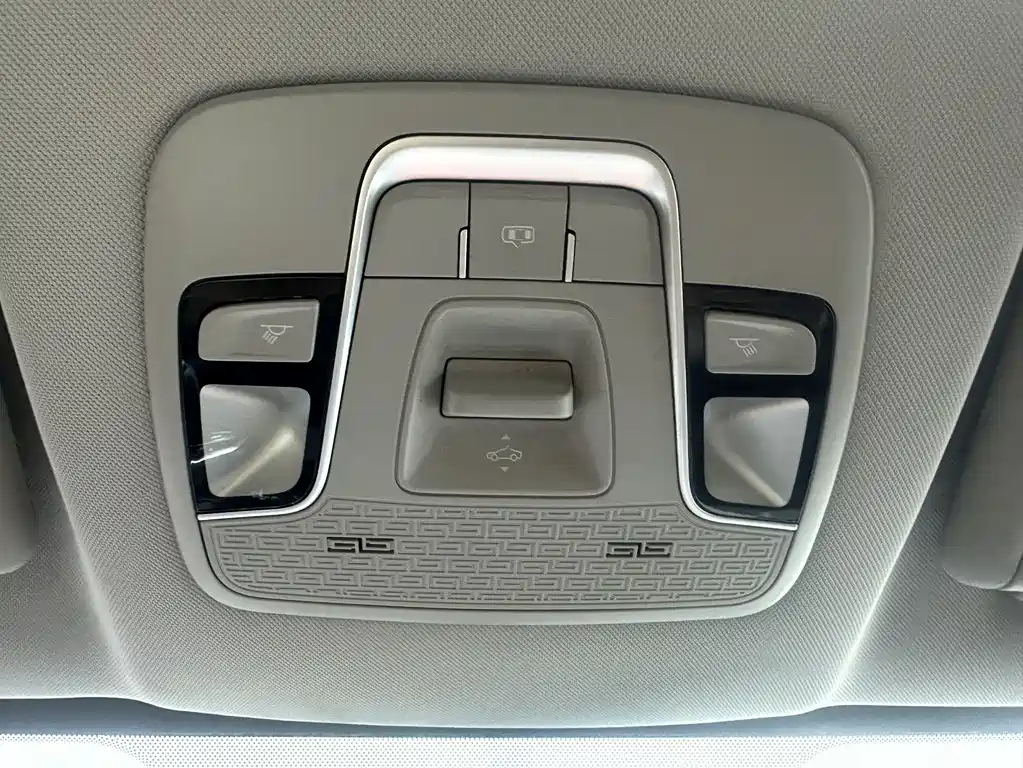Venucia X6 2021 PRO 1.4T Automatic Luxury Edition