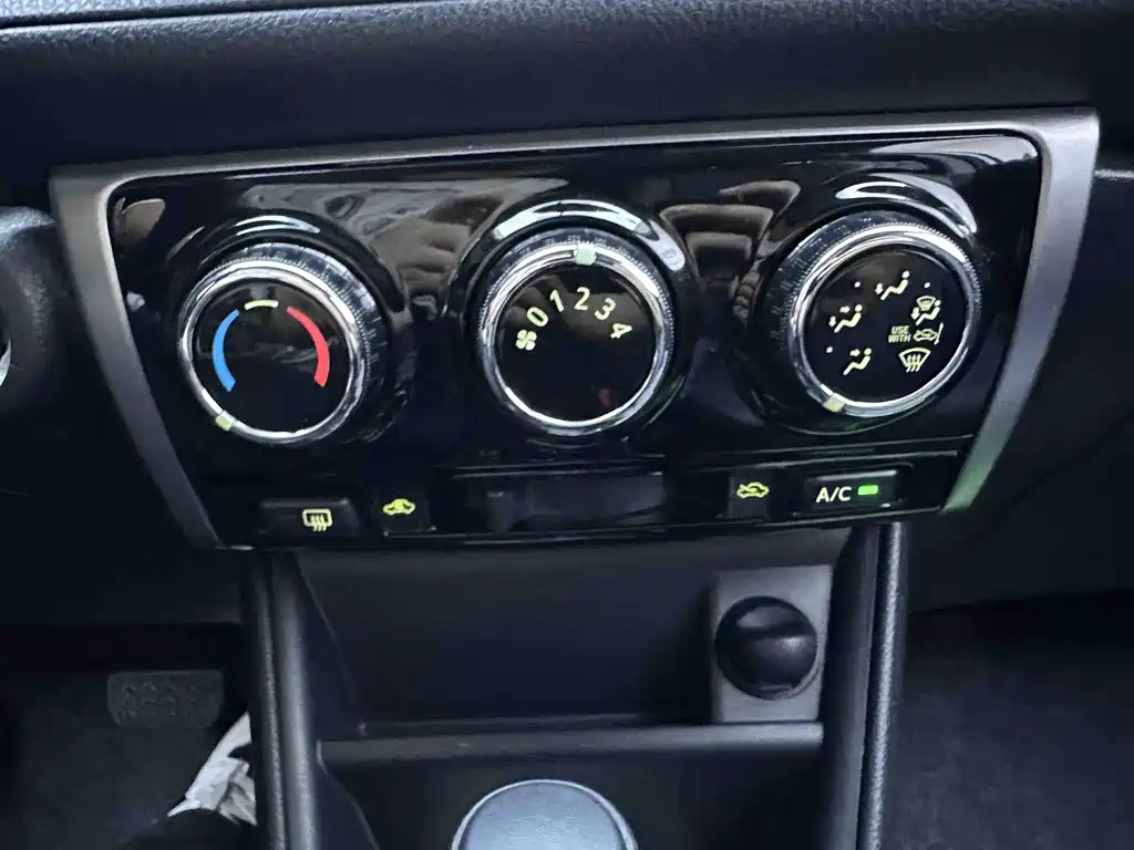 Yaris L 2022款 Yaris X 1.5L CVT Luxury Plus Edition