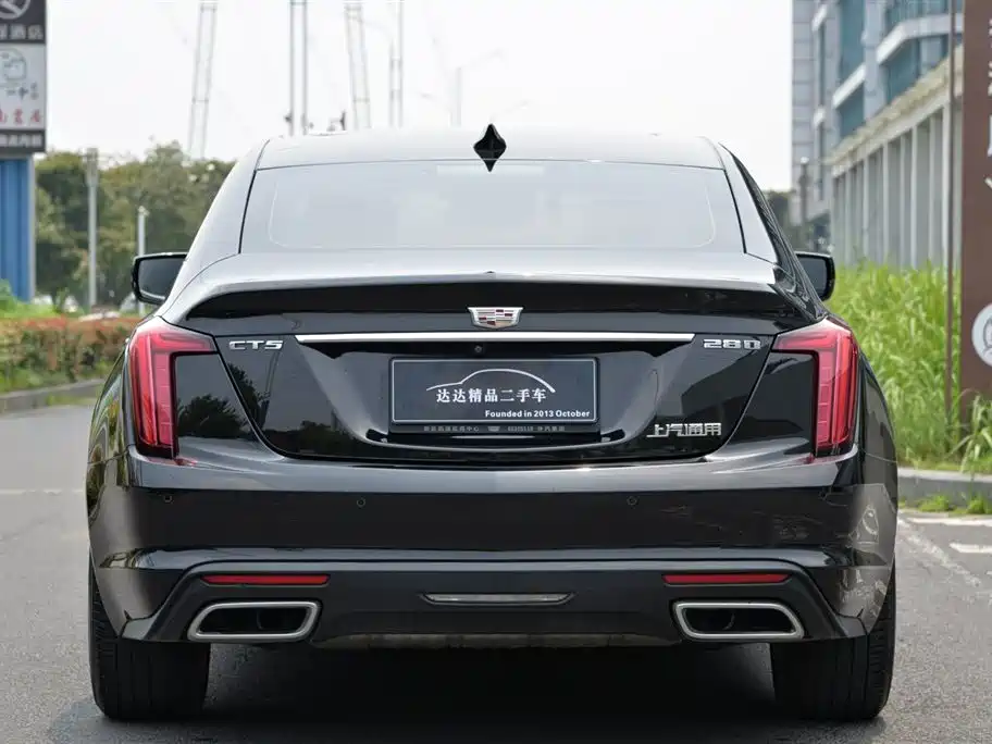 Cadillac CT5 2023 28T Luxury (Standard)