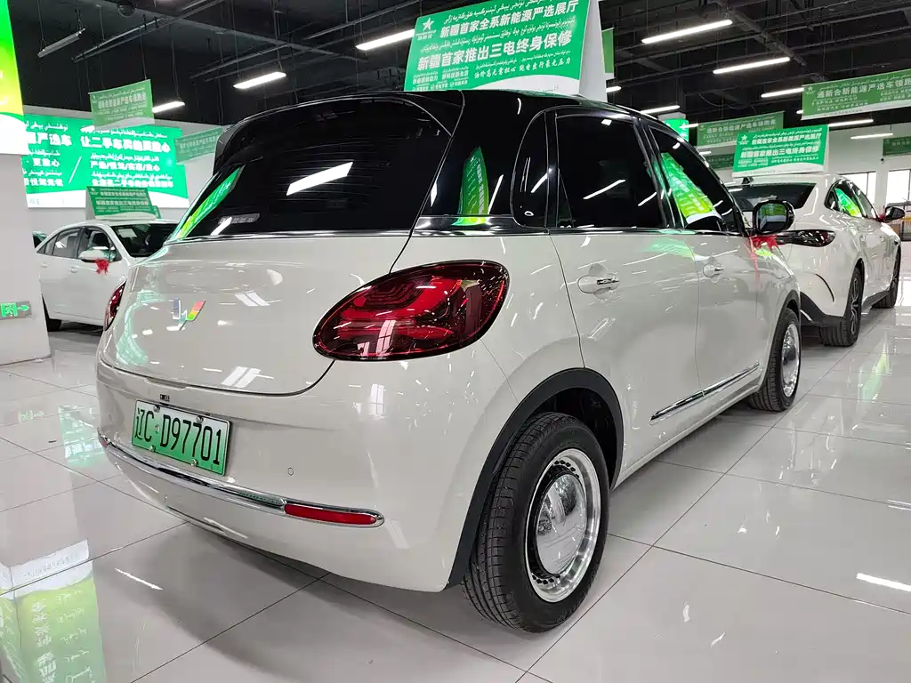 Wuling BenGuo 2023 333km LingXi HuanLian+ Edition