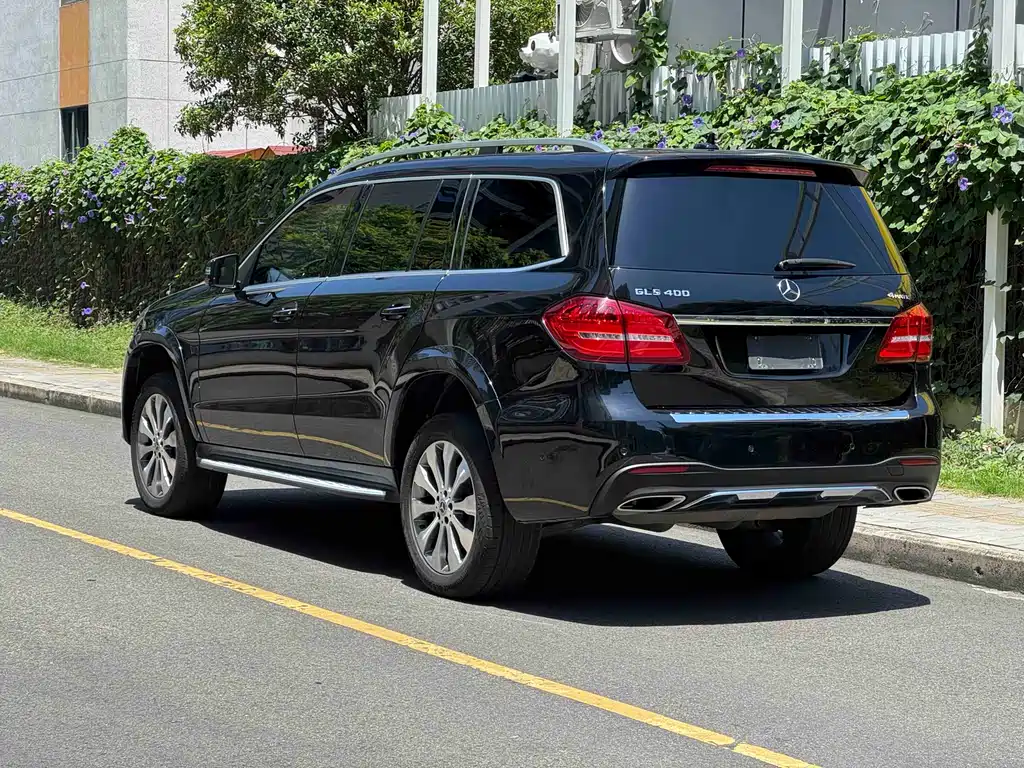 Mercedes-Benz GLS 400 4MATIC Dynamic Edition 2018 Model Year