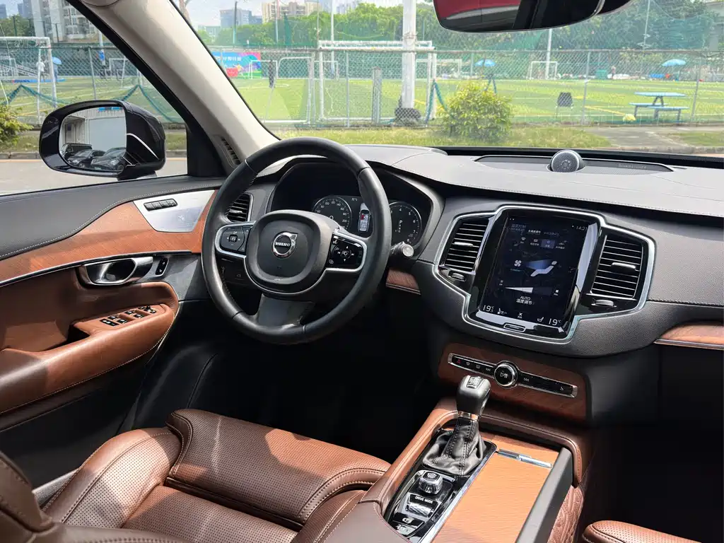 Volvo XC90 2018 T6智尊版 7座