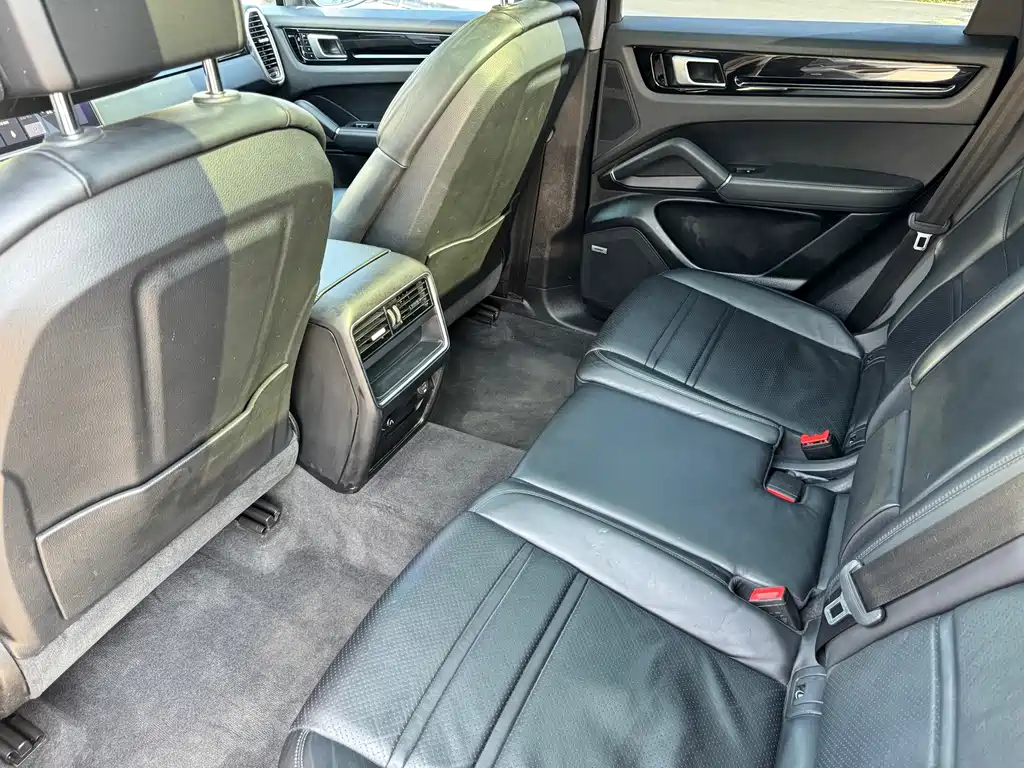 Cayenne 2019 3.0T