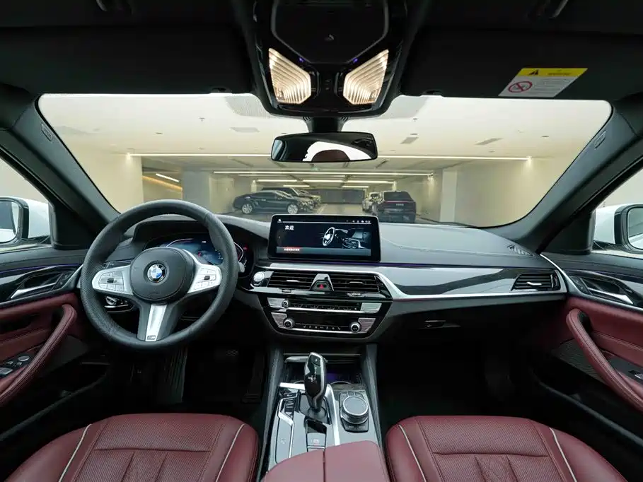 BMW 5 Series 2022 Model (Facelift 2) 525Li M Sport Package