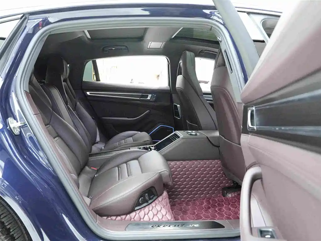 Panamera 2023 4 Executive Long Platinum Edition 2.9T