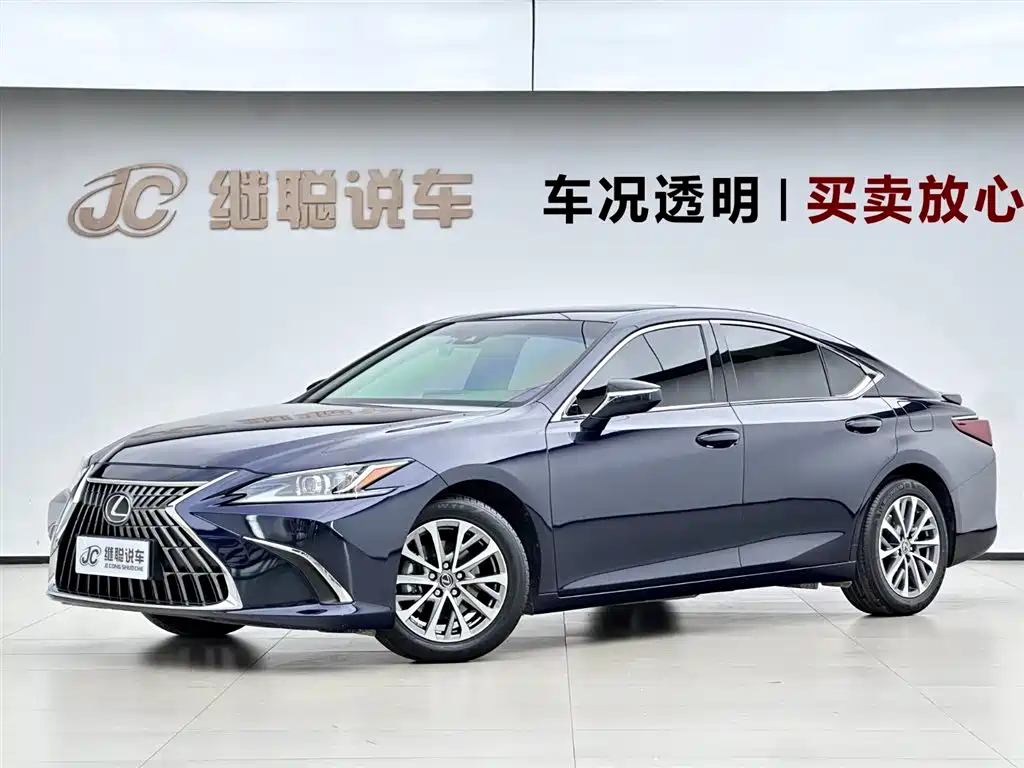 Lexus ES 2022 300h Excellence Edition