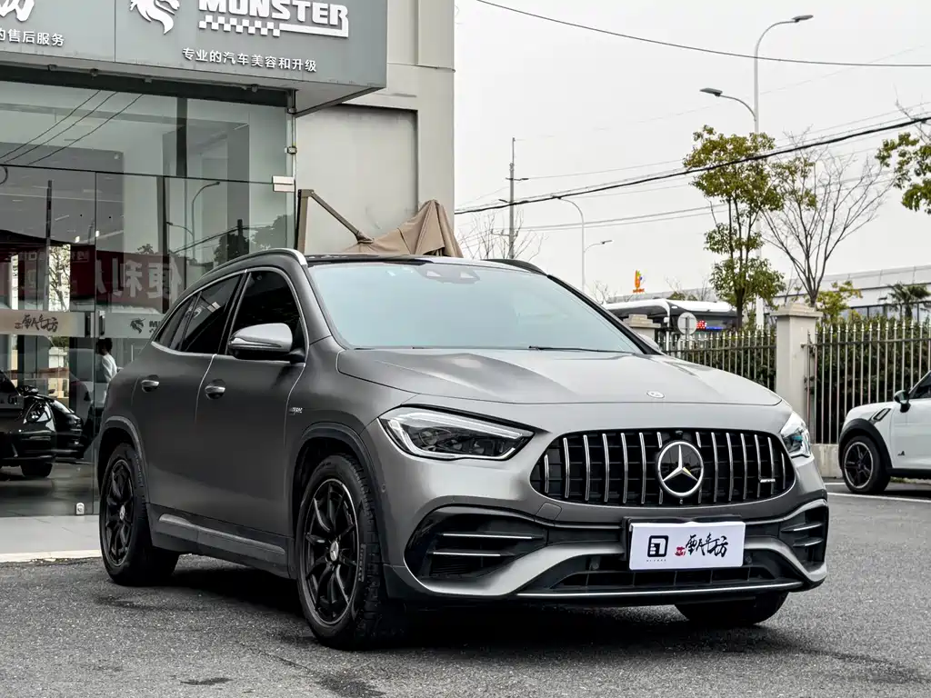 Mercedes-AMG GLA 45 4MATIC+ 2021
