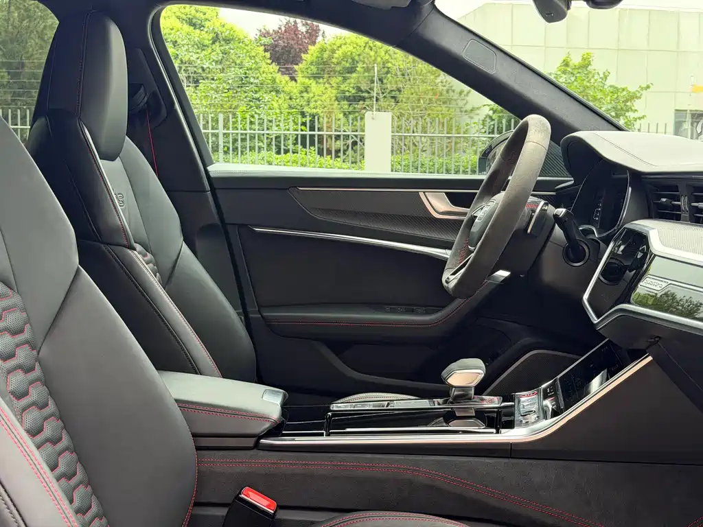 Audi RS 6 2022 model RS 6 4.0T Avant