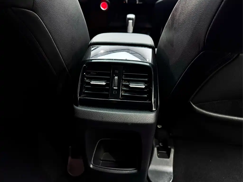 Lincan 2019 180Turbo CVT Luxury Edition National VI