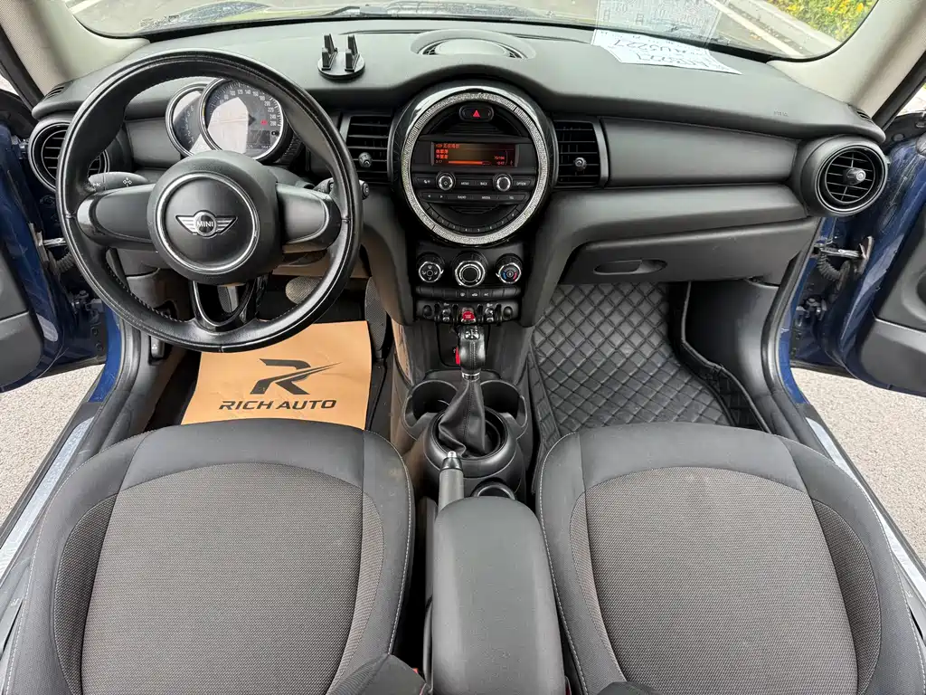 MINI 2014 1.2T ONE