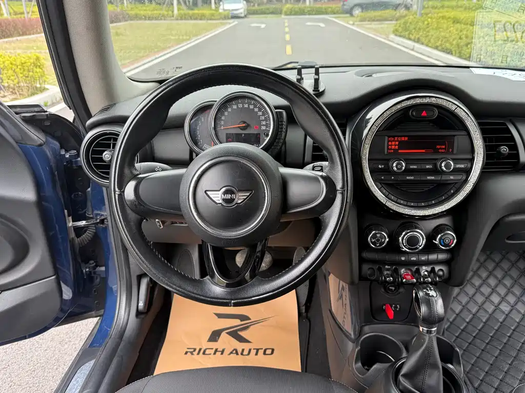 MINI 2014 1.2T ONE