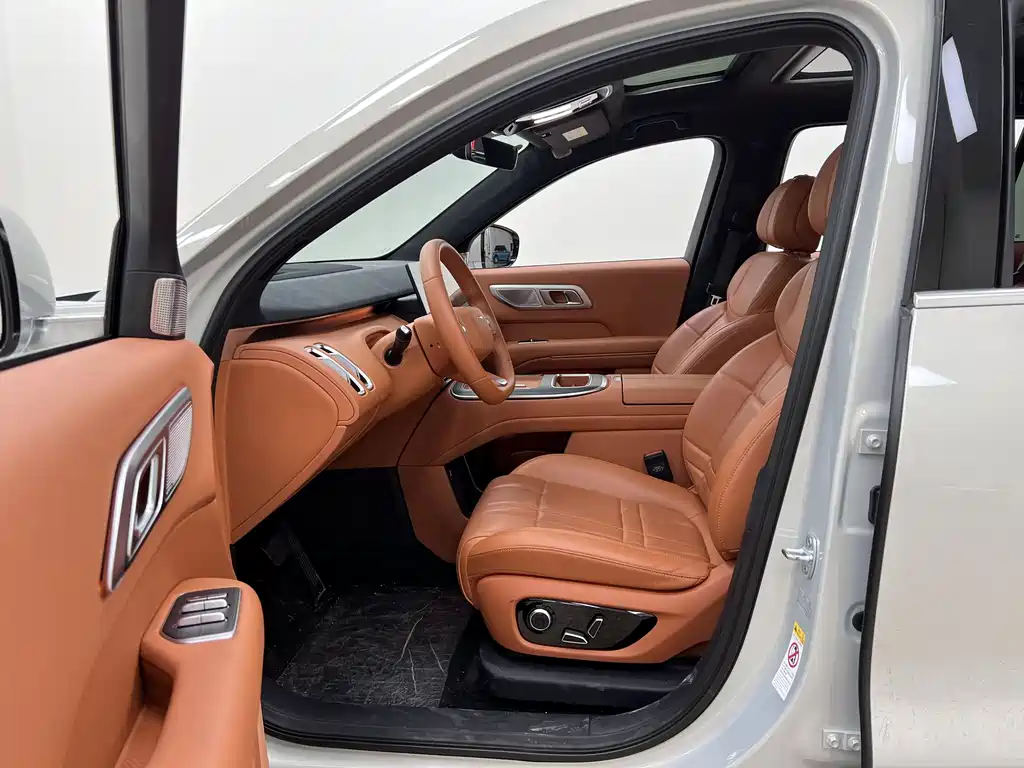 Shenlan S09 2025 Edition All-Wheel Drive Ultra+ High-End Version