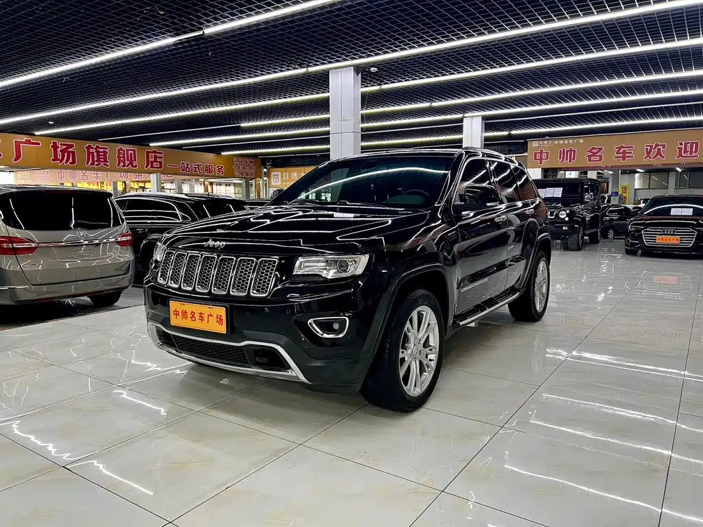 Grand Cherokee (Import) 2015 3.0L Shuxiang Navigation Edition