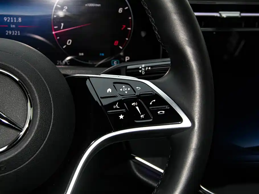 Mercedes-Benz E-Class 2024 E 300 L Fashion Edition
